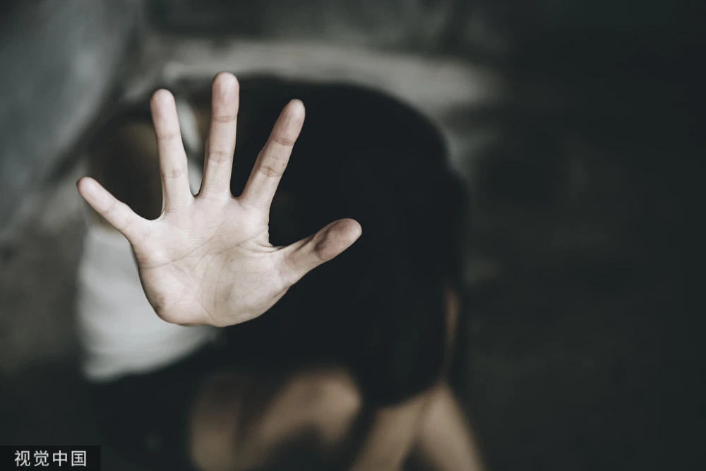 那个多次猥亵女孩的男人被终身禁赛。为什么第一个案例如此重要?